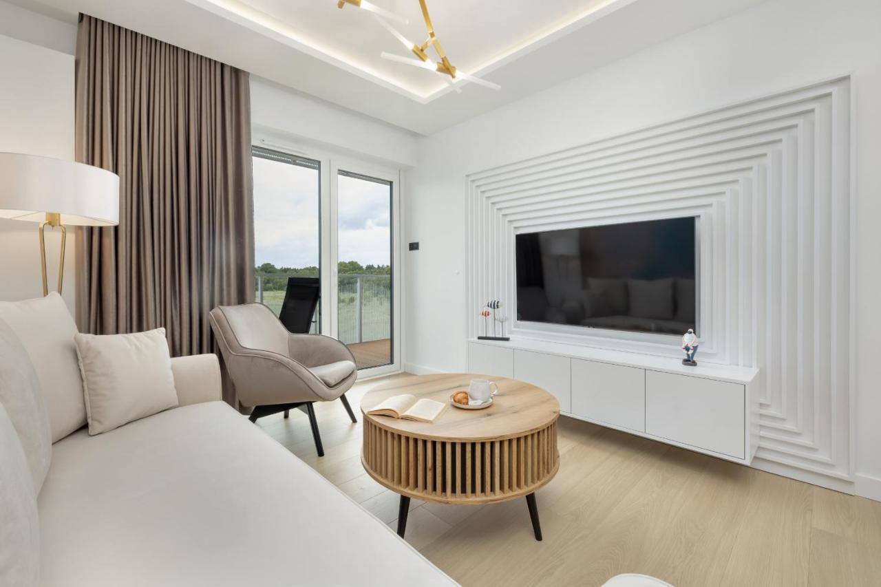 Polanki Aqua Apartment With Parking By Renters Prestige Kołobrzeg Exterior foto