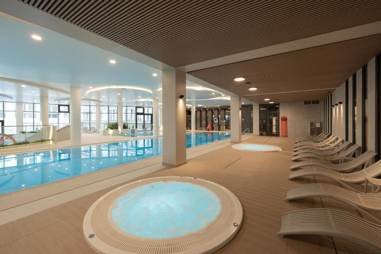 Polanki Aqua Apartment With Parking By Renters Prestige Kołobrzeg Exterior foto