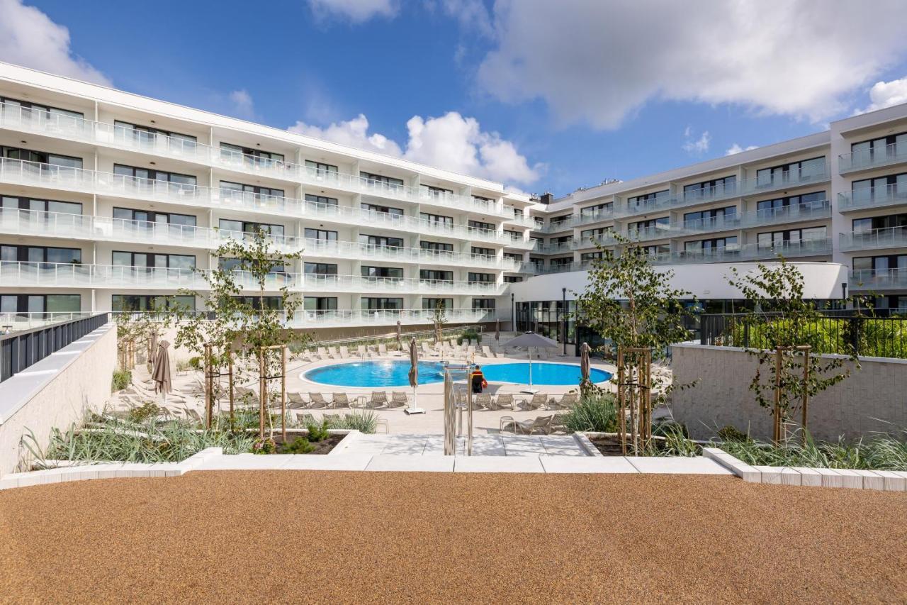 Polanki Aqua Apartment With Parking By Renters Prestige Kołobrzeg Exterior foto